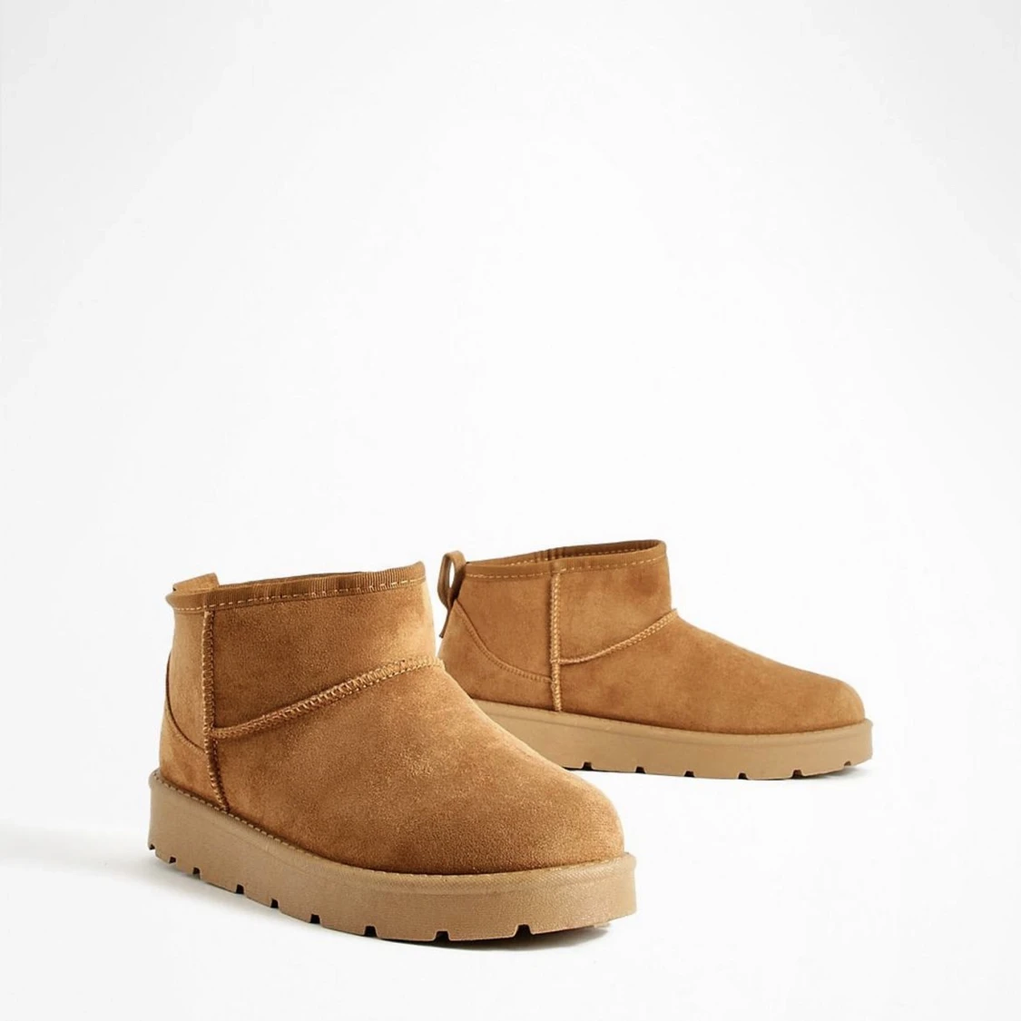 Korta uggs