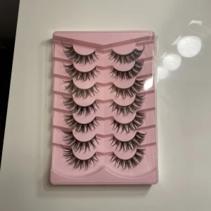 Lösögonfransar  - Helt nya oanvända! Hör gärna av er!☺️