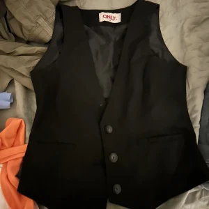 Vintage kostymväst - Från Only, inga fel eller fläckar. Storlek 40. 