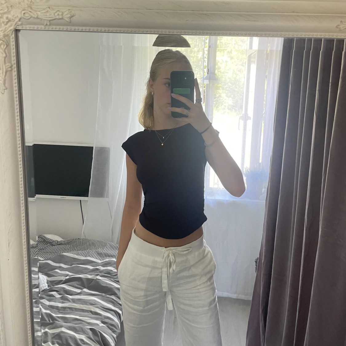 Marin blå tröja med öppen rygg - 90