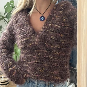 Tröja - Inköpt second hand och väldigt fint skick!