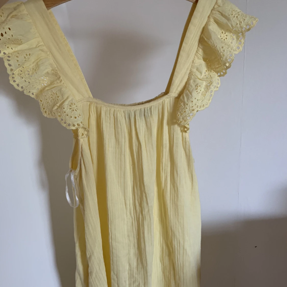 Gul klänning - 90