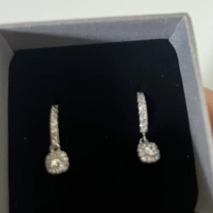 Superfina silver örhängen  - Superfina silver örhängen, helt nya 💞💞