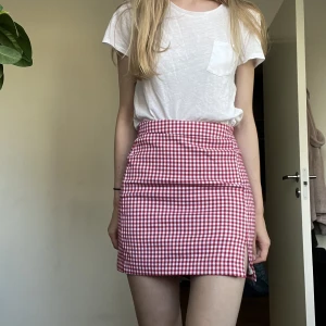 Ginghamrutig kjol - Rutig kjol i bra skick