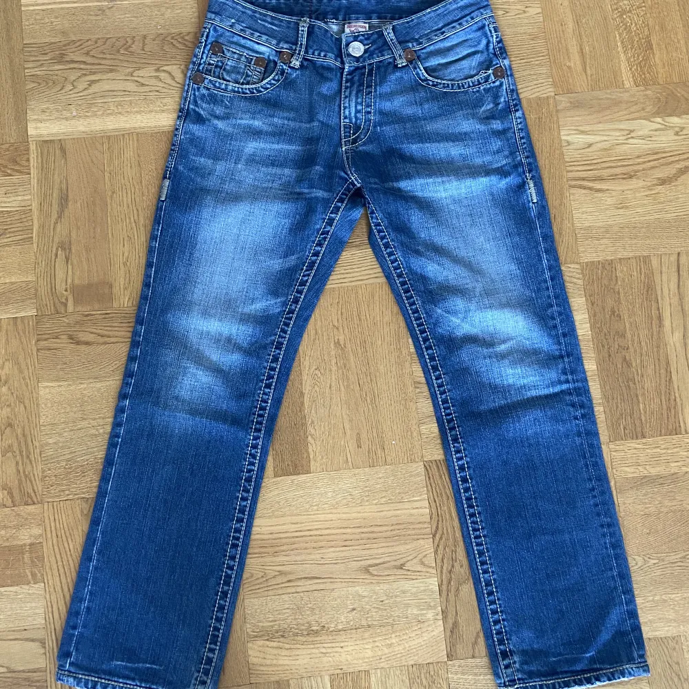Skitsnygga true religion jeans!! Midjemått 32 , unisex . Jeans & Byxor.