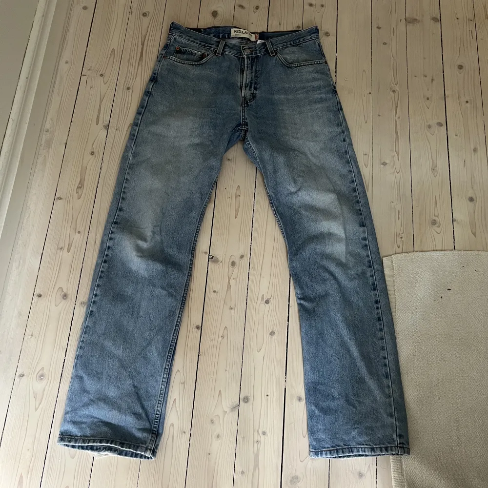 Levis 505 i superfint skick!  L34 w34. Jeans & Byxor.