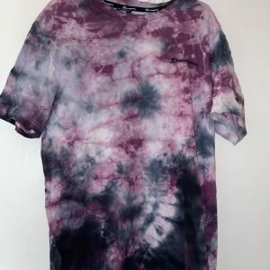 T-shirt - Tshirt från champion använd fåtal gånger