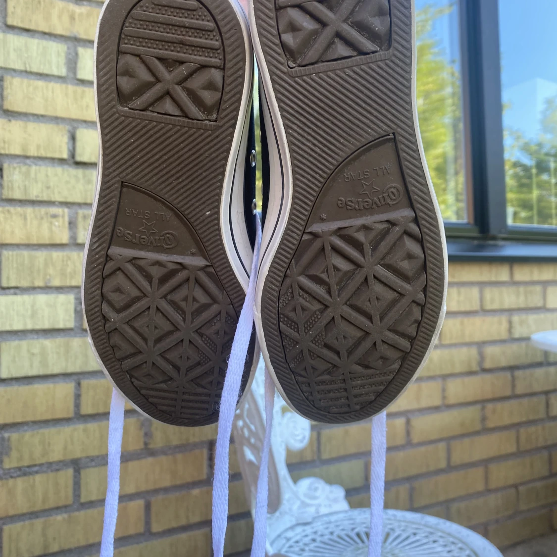 Svarta Converse  - 90