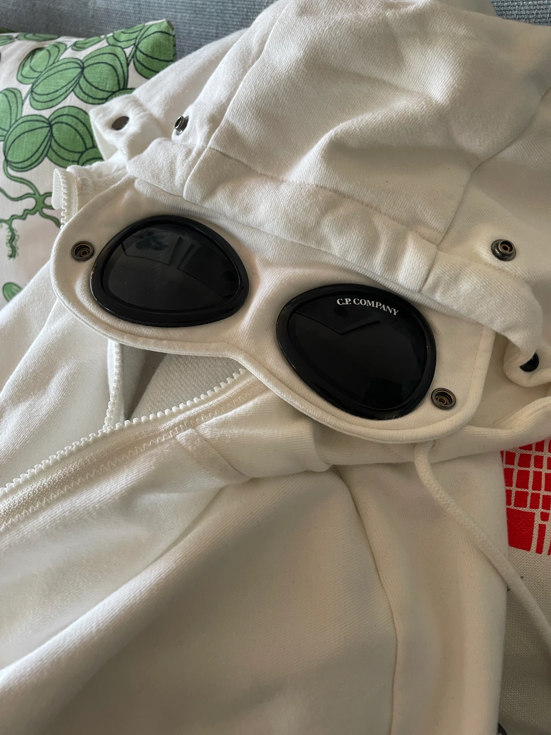 CP company hoodie - 90