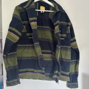 Carlings tröja - Bra skick och ej använts på över 1 år!