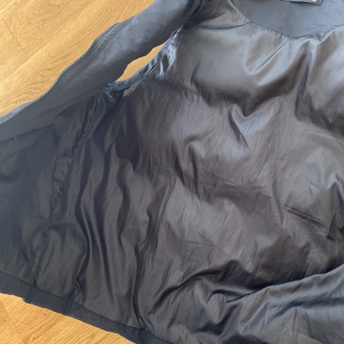 Väst från SHEN, använd 2 gånger - 91