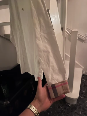 Burrberry skjorta - Storlek L 8,5/10 cond