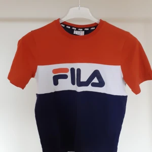 Filatröja - Strl 146-152