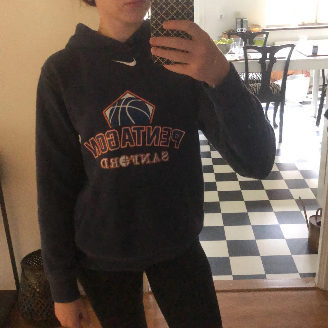 Hoodie ifrån Nike  - 90