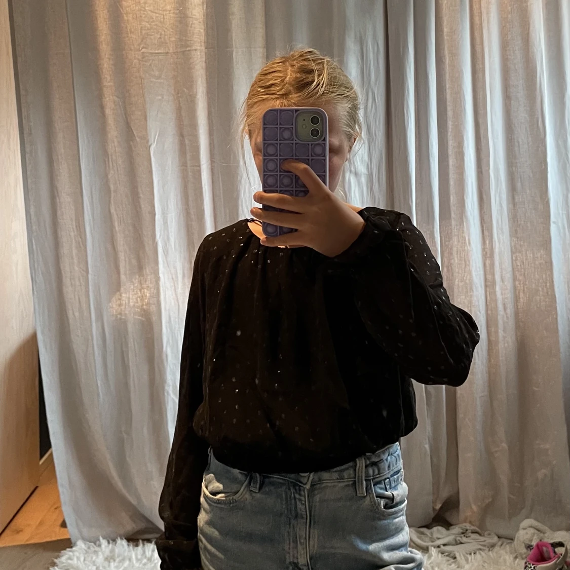 Glittrig tröja från H&M - 91