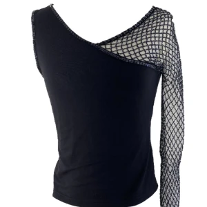 Vintage party tröja ärm i pärlor - Kommer säljas på jealoussecondhand.com💕 Följ oss på tiktok @jealous_secondhand eller få mejl med nyheter och datum genom att skriva in din mejl på hemsidan🫶