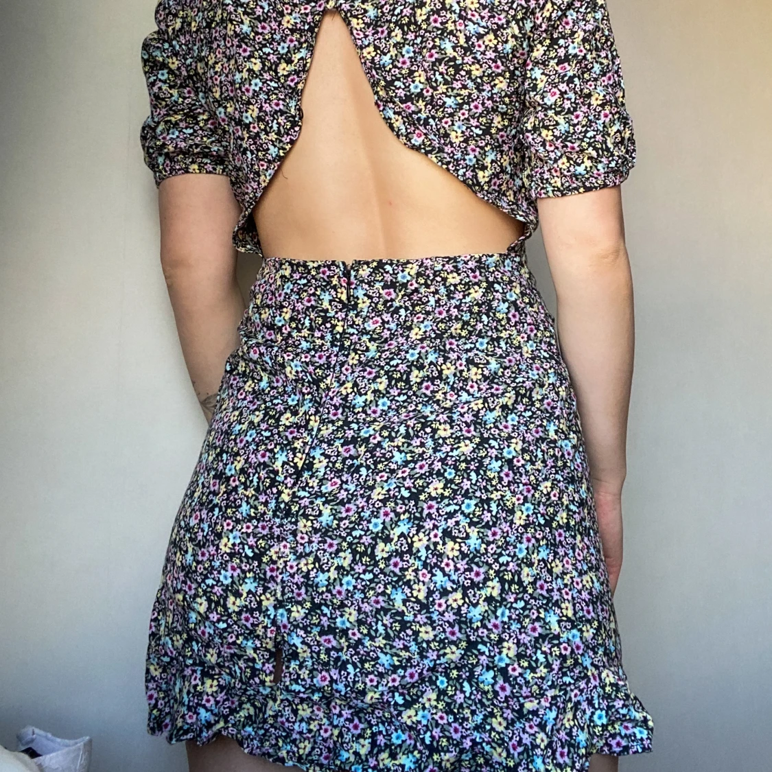 Blommig klänning  - 90