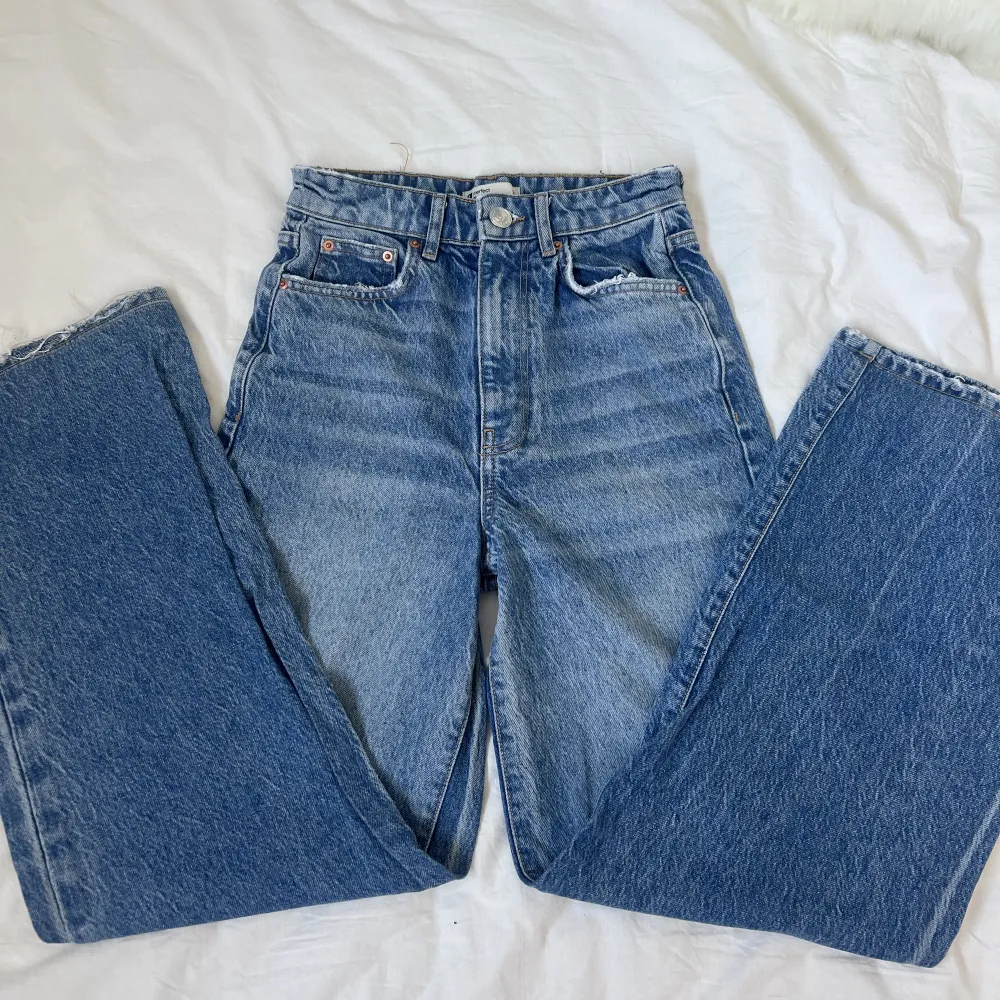 Jeans från Gina Tricot, använder ej 💕. Jeans & Byxor.