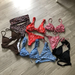 Bikinis - 🟥lys-röd och blå bikini såld🟥 Enbart provade hemma. Aldrig använda ute/badat i. De flesta är från shein och är storlek S eller M. En för 60kr + frakt eller alla för 200kr + frakt.