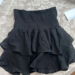 Shein kjol - Populär sheinkjol som inte kommer till användning