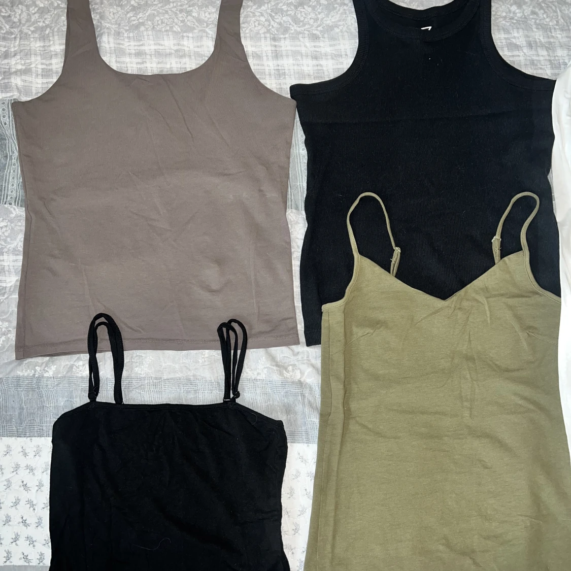 Toppar linnen turtleneck spets  - 90