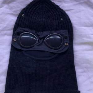 C.P company balaclava  One size Retail 1550kr 10/10 skick