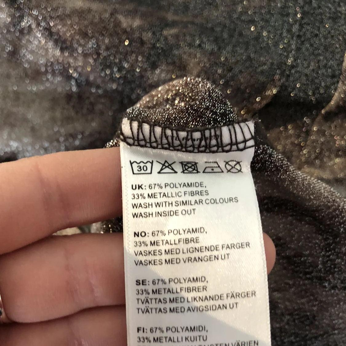 Glittrig croptop - 91