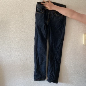 Jeans - Min sambo säljer sins Jens nästan aldrig använda