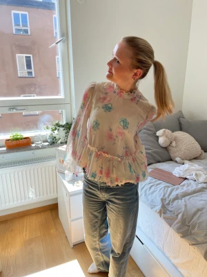 Ganni blus - Super fin blus från Ganni, köpt på Plick tidigare 