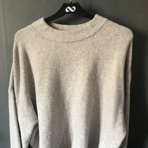 Beige stckad tröja - Beige stickad tröja❤️