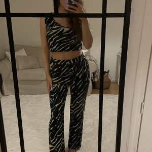 Matchande set - Fint matchande set💕 Storlek M