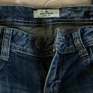 Jean - Raka jeans från tom tailor