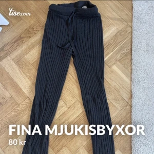 Fina mjukisbyxor  - Storlek S