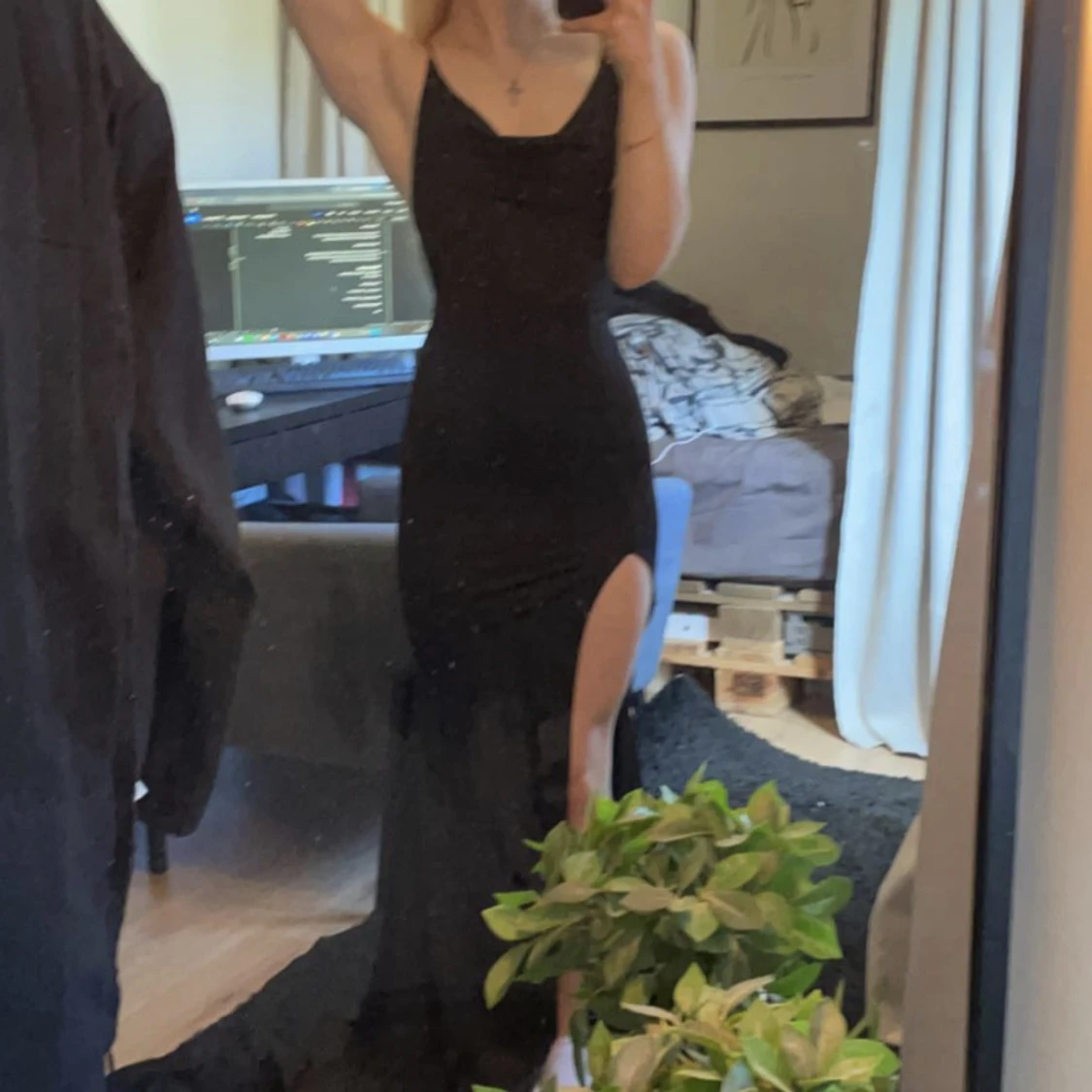 Svart balklänning  - 1
