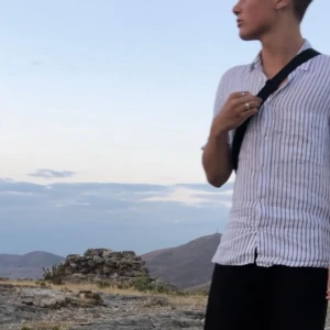 Randig-skjorta från zara  - En randig kortärmad skjorta. Skriv för mer bilder eller information. Priset kvarstår:)