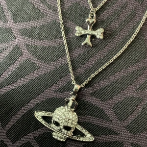 Vivienne westwood  - 10/10 Skriv gärna 