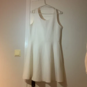 Vit Kläning  - Vit Kläning från H&M