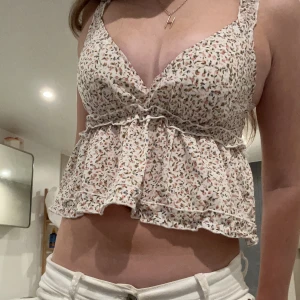 Sommar topp❤️ - Jätte snygg och trendig sommar topp🩷🌸