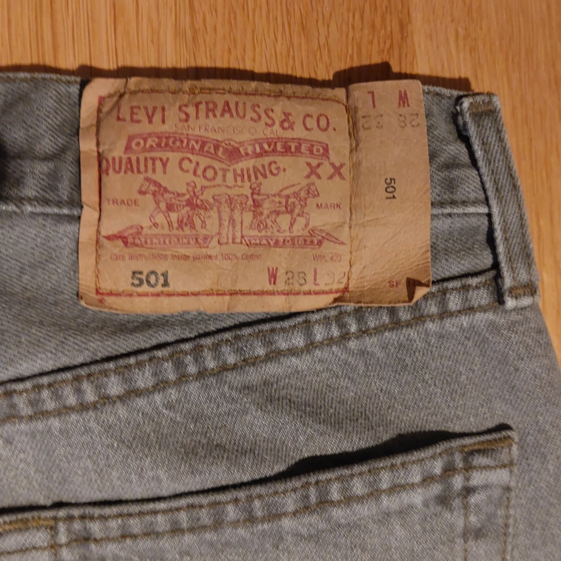 Levi's gråa jeans 28/32 - 91