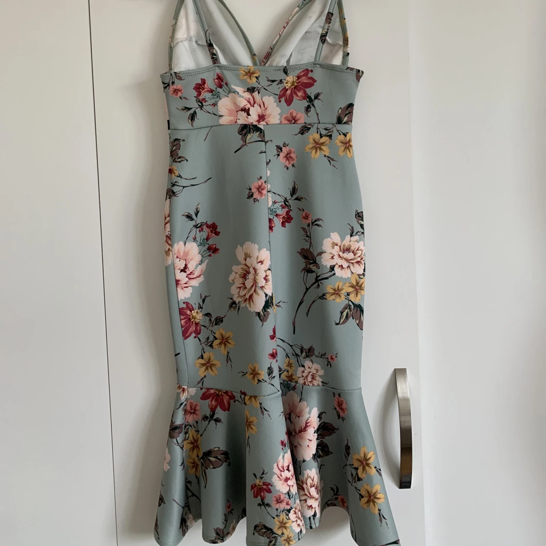 Blommig klänning - 90