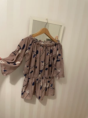 Tröja storlek M - Tröja storlek M