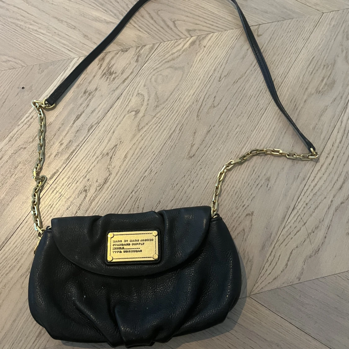 Marc jacobs väska svart