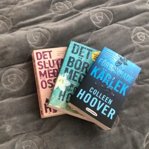 Säljer Colleen hoover böcker på svenska!! - Böckerna är i jätte fint skick köp en för 80kr eller alla för 180kr😻