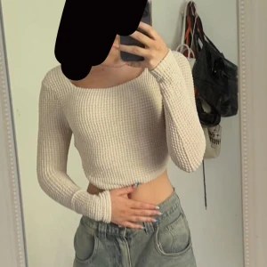 Fin crop top i coolt material - Cool beige crop top