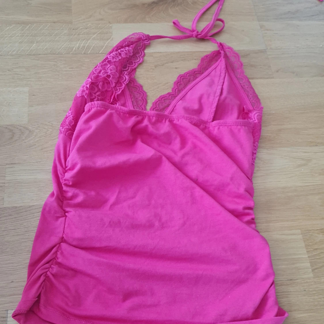 Hot pink sommar top 2000s - 90