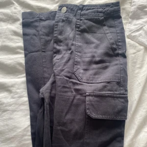 Cargo pants från zara - Använda två gånger storlek xs.