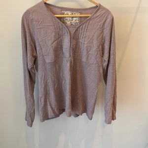 Stockholmsstil blus - Stockholmsstil vintage