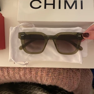 Chimi 04  - Helt nya chimis som jag tyvärr aldrig använt, så de är i nyskick! 