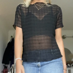 Topp - Så snygg genomskinlig topp💕 