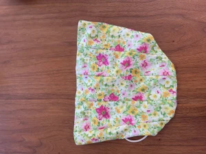 Helt oanvänd tubtopp - Från Nelly. Jättesöt tubtopp😍  Strl: S 